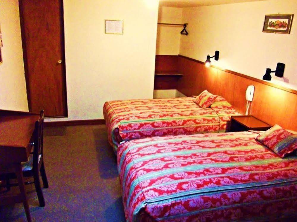 Hostal Saphi - Excelente ubicación Cuzco Exterior foto